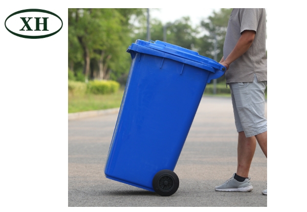 垃圾桶，240升環(huán)衛(wèi)垃圾桶，戶外掛車(chē)?yán)癬塑料垃圾桶_環(huán)衛(wèi)垃圾桶_分類(lèi)垃圾桶 _垃圾桶廠家